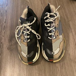 Balenciaga triple s sneakers